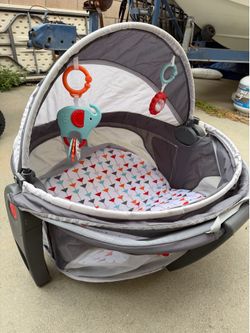 Fisher price outdoor bassinet