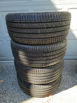 Kumho Majesty 9 Solus TA91 Tires 245/45ZR18