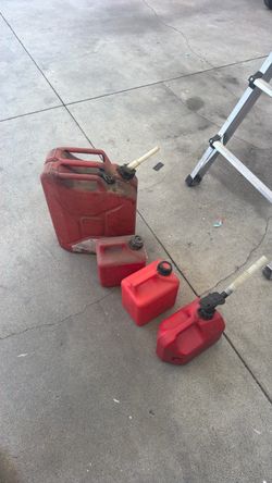 Gas container
