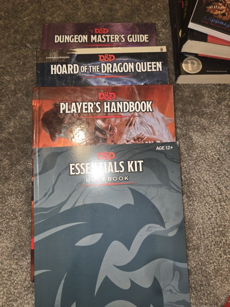 Dungeons & Dragons Port Of Dragon Queen Master Guide Players Handbook And Essential Kid Rule Book