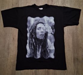 Bob Marley 1996  Graphic T-Shirt Black