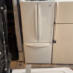 LG Refrigerator $599