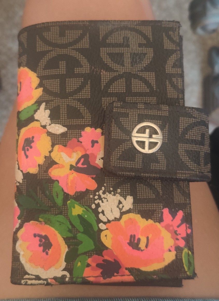 Giani Bernini Leather Folding Wallet