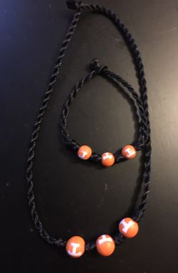 Tennessee Volunteers jewelry. Necklace and bracelet. Never worn!!!