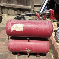 4 Gallon 2HP Air Compressor