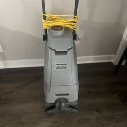 Carpet cleaner