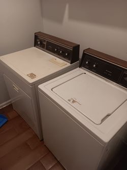 Kenmore Washer and Dryer Set