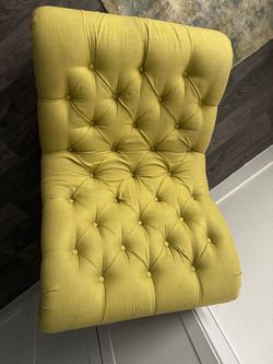 Comfortable luxury Chair