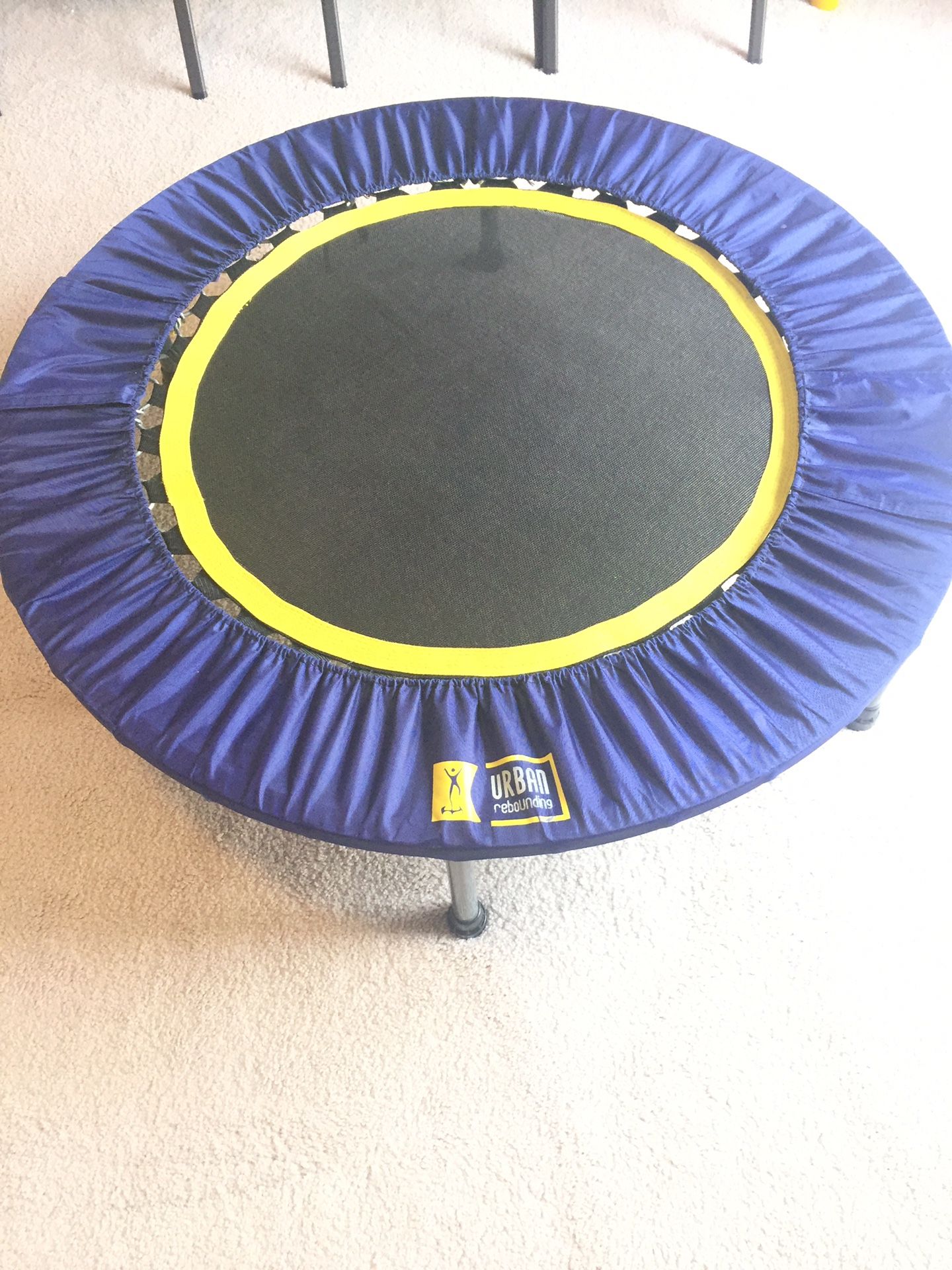 Rebounder Trampoline