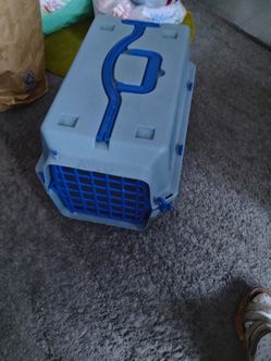 Plastic wheeled with pull handle for small pet crate pickup only cash