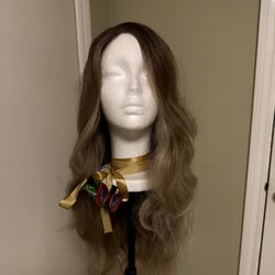 Wig / Dark Ombré 
