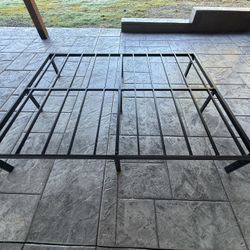 Free Queen Bed Frame (no Box Spring Needed)