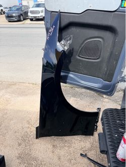2015-17 FORD MUSTANG RH FENDER OEM
