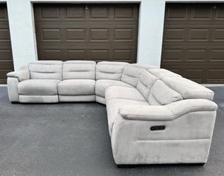 Couch/Sofa Sectional - Recliners - Professionally Cleaned - Delivery Available 🚛