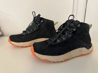 Vasque  Sunsetter NTX Hiking Boots, Hiking Shoes, Size 8