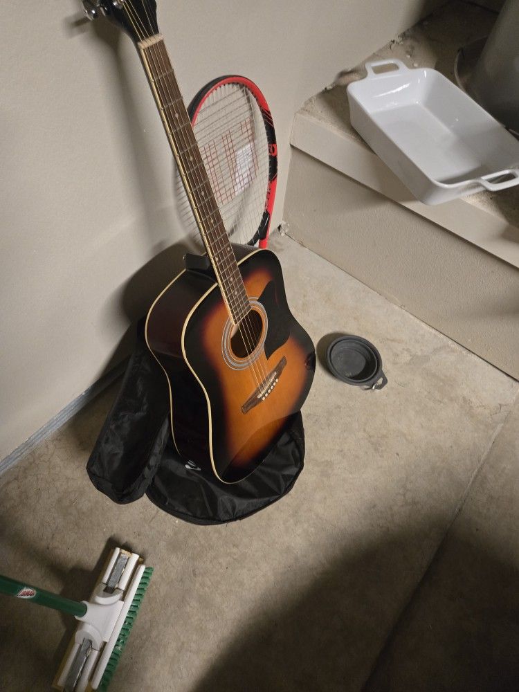 Acoustic Guitar  Ibane,