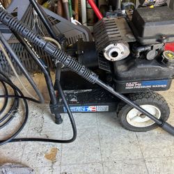 Pressure Washer 