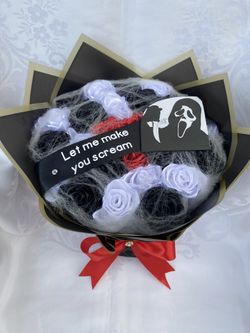 Scream Ramo Buchon Bouquet Halloween Girlfriend Flowers Gift
