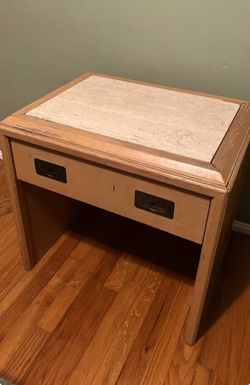 Glenn of California Vintage Marble End Table