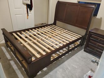 Queen Storage Bed frame + 2 Matching Nightstands | 12 Drawers – $425 OBO