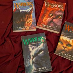 Warriors: The Prophecies Begin (2, 4, 5, 6) Paperback