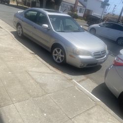 2004 Nissan maxima 