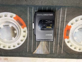 SONY Walkman WM-F2065 Cassette Player with AM/FM Radio