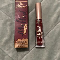 Too Faced matte Liquid Lipstick Bitter Sweet