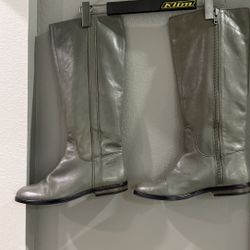 Coach light grey leather Taylor boots. Size 8.  A7511 F2080/G10.