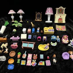 VINTAGE LOVING FAMILY ETC. MISC 63 Piece Lot DOLLHOUSE FURNITURE BABIES (FIREPLACE WITH SOUND AND LIGHTS CHRISTMAS OR Flip To BOWS  on Wreath)
