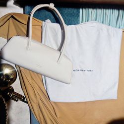 Freja New York Mercer Bag in Oat