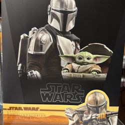 Star Wars The Mandalorian And The Child Hot Toys