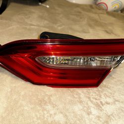 2019 Toyota Camry Right Inner Tail Light