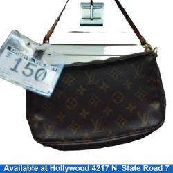 Louis Vuitton Monogram Pochette Brown Purse / Handbag