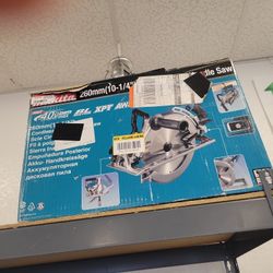 Makita Cordless Rear Handle Saw 
