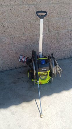 RYOBI CORDED PRESSURE WASHER 2000 PSI