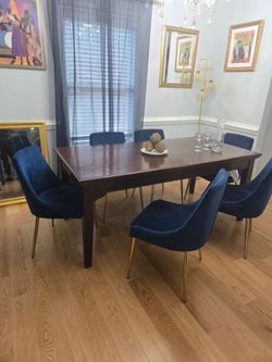 dining room chairs