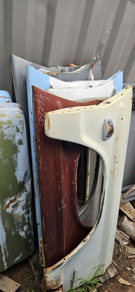 Ford Truck Parts "Bumpside"