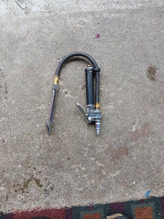 Tire Air Refill Tool