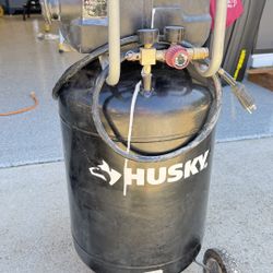 Husky 20 Gallon Air Compressor