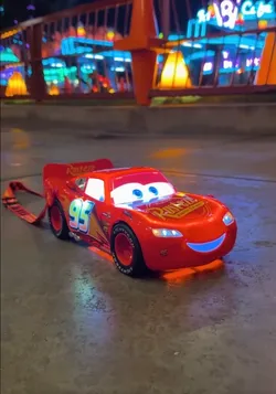 2026 Disney Parks Cars Lightning McQueen Light Up Popcorn Bucket