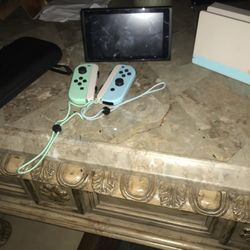 Nintendo Switch First Version With LCD Screen 