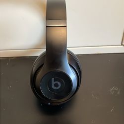 BEATS STUDIO PRO