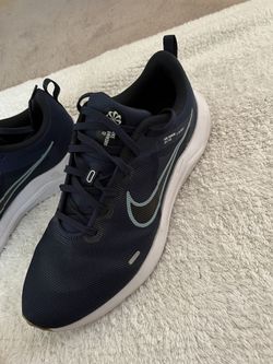 Nike Size 9 , Men’s Shoes, Like New