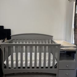 Baby Crib & Changing Table