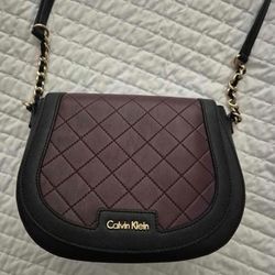 Calvin Klein Handbag - Like New 