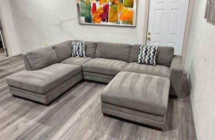 Light Gray L-shape Sofa With Ottoman Storage