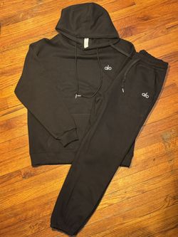 Black Alo Sweatsuit