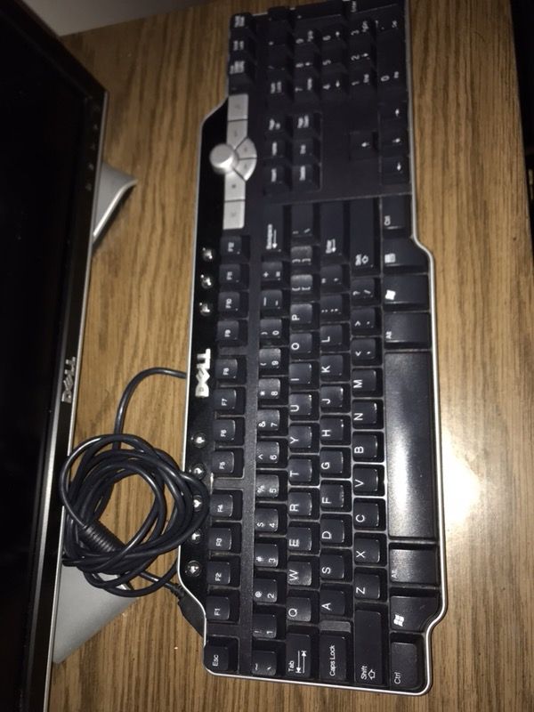Dell Sk 8135 Wired Usb Slim Multimedia Keyboard 2 Usb Ports Tested Working For Sale In College Station Tx Offerup