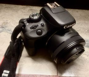 Canon SL1